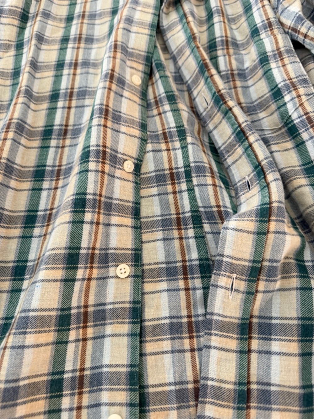 Frank and Eileen Barry Plaid Shirt in size M - Picture 4 of 6